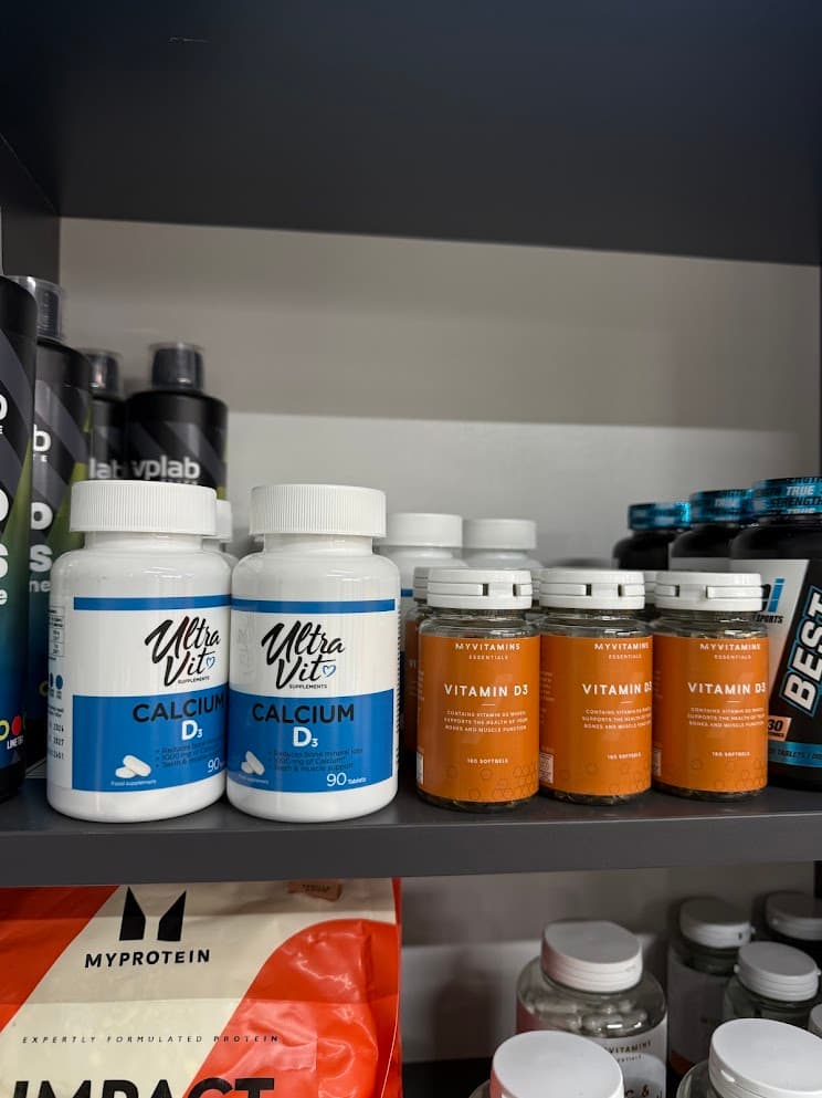 Wolf's Academy gym interior 5